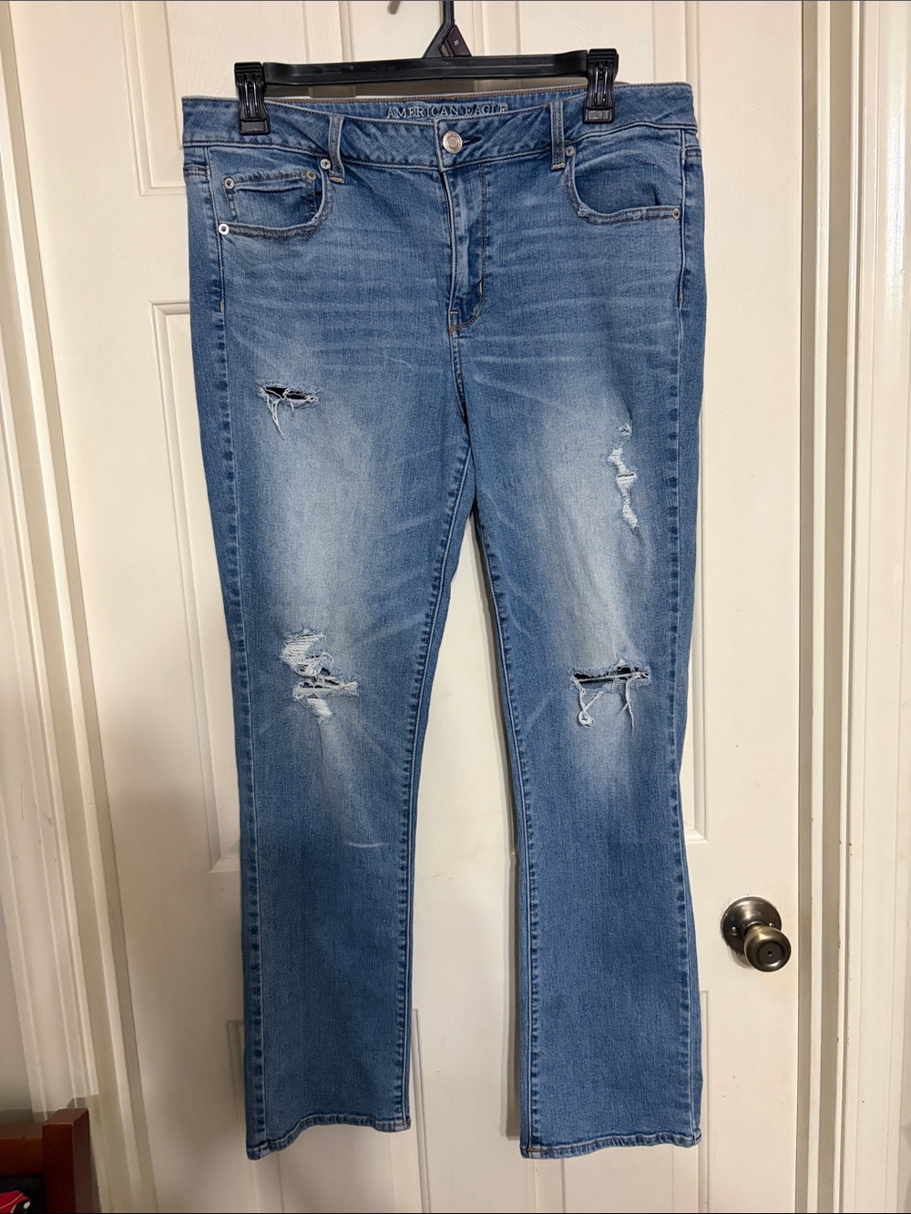 American Eagle Outfitters Light Blue Distressed Straight Leg Jeans